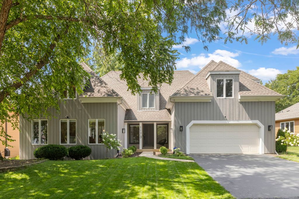 1173 Johnson Drive, Naperville, IL 60540