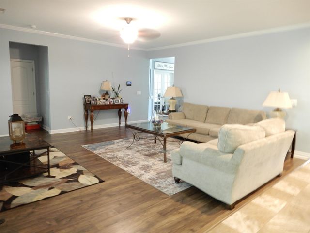209 Board Landing Circle, Conway, SC 29526