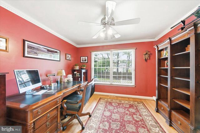 5 AUSTEN CT, Medford, NJ 08055