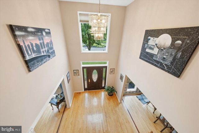 5 AUSTEN CT, Medford, NJ 08055