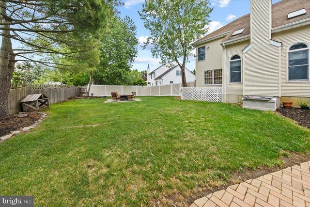 5 AUSTEN CT, Medford, NJ 08055