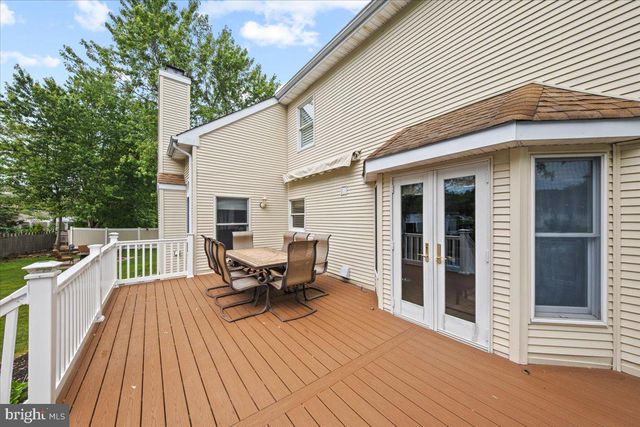 5 AUSTEN CT, Medford, NJ 08055