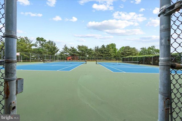 5 AUSTEN CT, Medford, NJ 08055