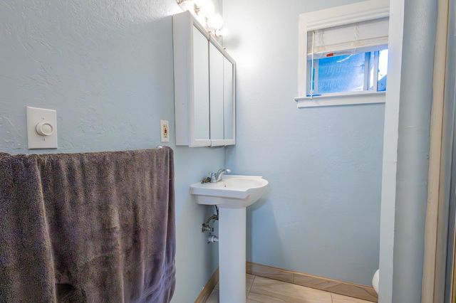 14117 Pine St, Walnut Grove, CA 95690