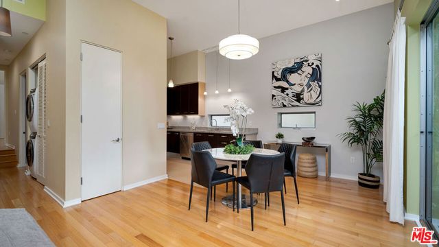 12411 Pacific Avenue 101, Los Angeles, CA 90066