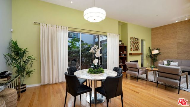 12411 Pacific Avenue 101, Los Angeles, CA 90066