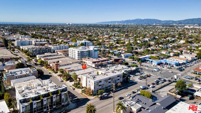 12411 Pacific Avenue 101, Los Angeles, CA 90066