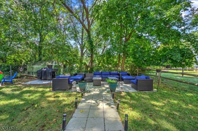 341 W End Ave, North Plainfield Boro, NJ 07063