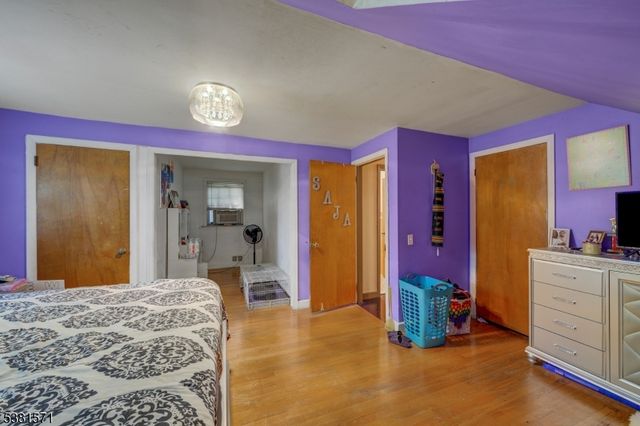 341 W End Ave, North Plainfield Boro, NJ 07063