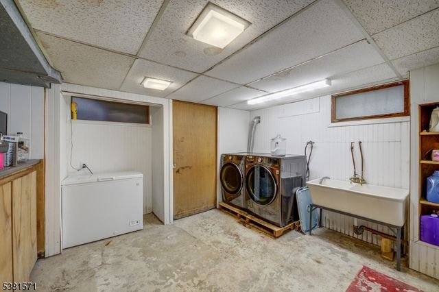 341 W End Ave, North Plainfield Boro, NJ 07063