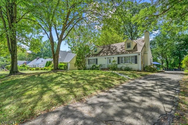 341 W End Ave, North Plainfield Boro, NJ 07063