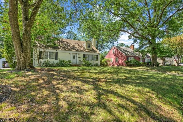 341 W End Ave, North Plainfield Boro, NJ 07063