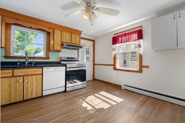 463 Lincoln St, Waltham, MA 02451