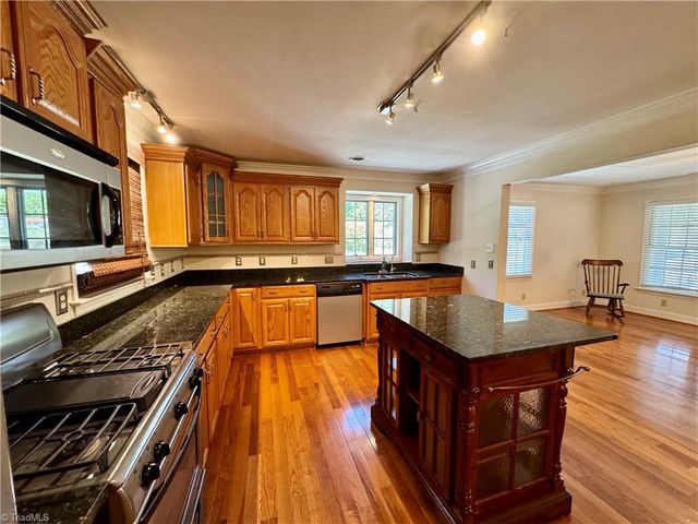 417 White Pines Country Club Road, Mount Airy, NC 27030