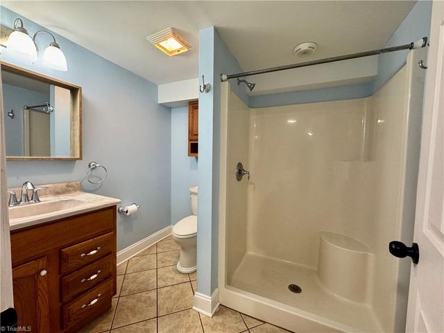 417 White Pines Country Club Road, Mount Airy, NC 27030