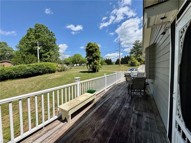 417 White Pines Country Club Road, Mount Airy, NC 27030