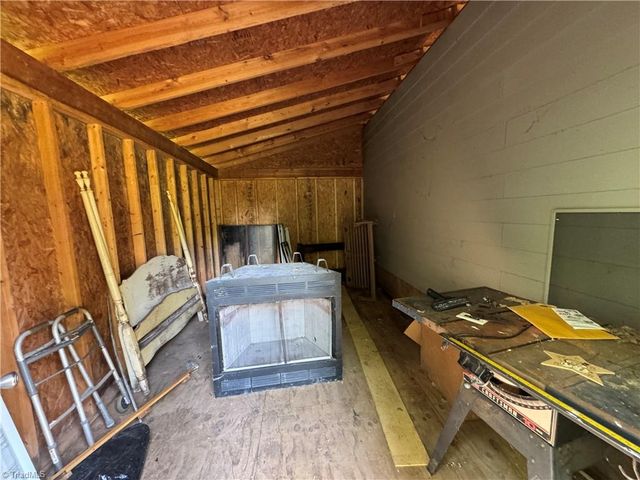 417 White Pines Country Club Road, Mount Airy, NC 27030