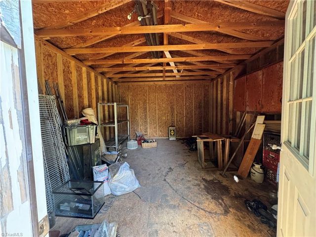 417 White Pines Country Club Road, Mount Airy, NC 27030