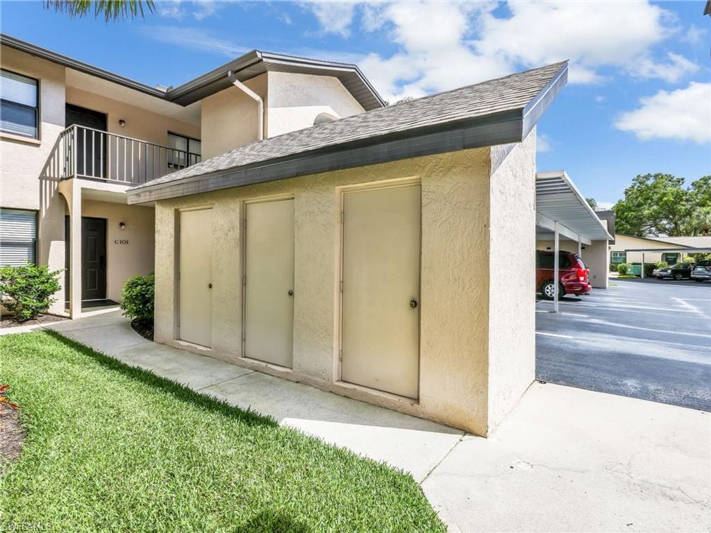 10041 Maddox LN 102, BONITA SPRINGS, FL 34135 — photo 4