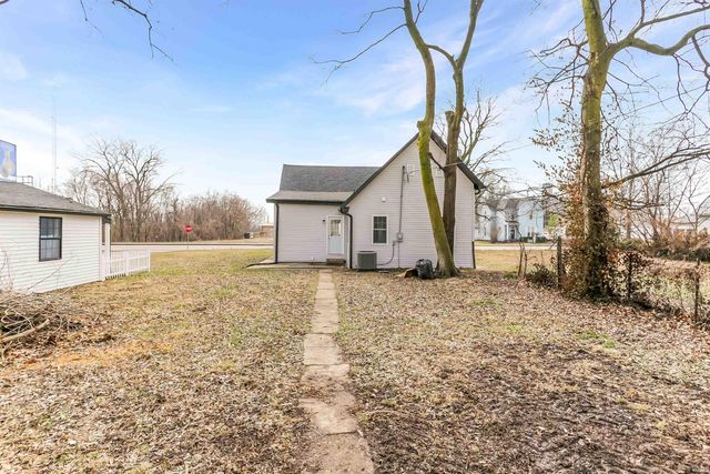 407 W Fourth Street, Mount Vernon, IN 47620
