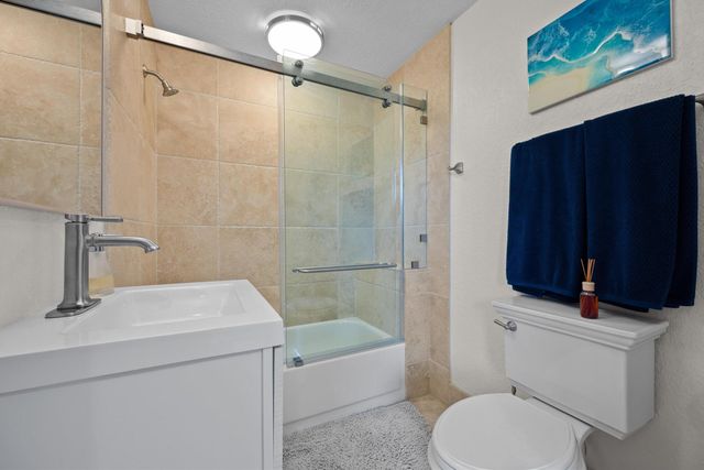 10655 Rio Hermoso, Delray Beach, FL 33446