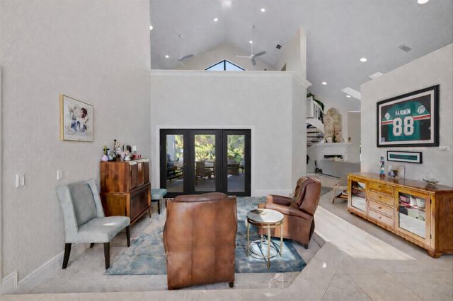 10655 Rio Hermoso, Delray Beach, FL 33446