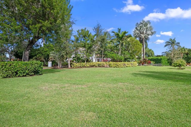 10655 Rio Hermoso, Delray Beach, FL 33446