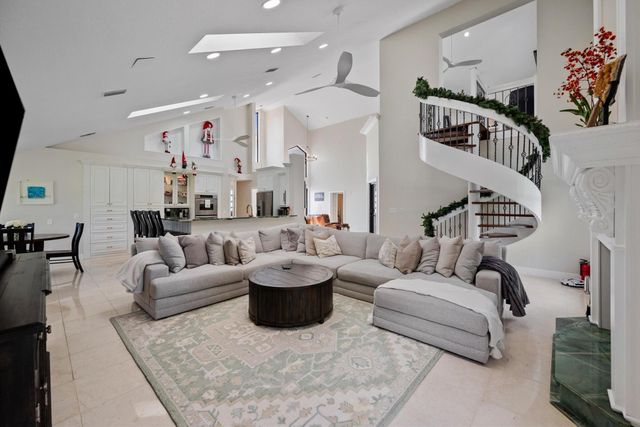 10655 Rio Hermoso, Delray Beach, FL 33446