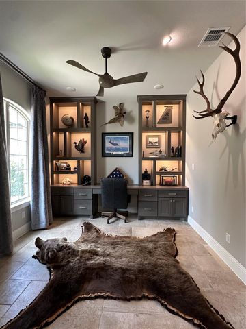 11369 Grand Pine Drive, Montgomery, TX 77356