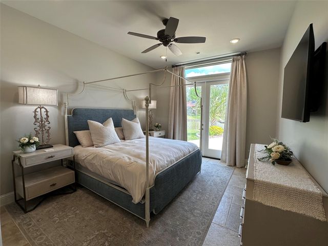11369 Grand Pine Drive, Montgomery, TX 77356
