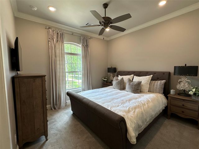 11369 Grand Pine Drive, Montgomery, TX 77356