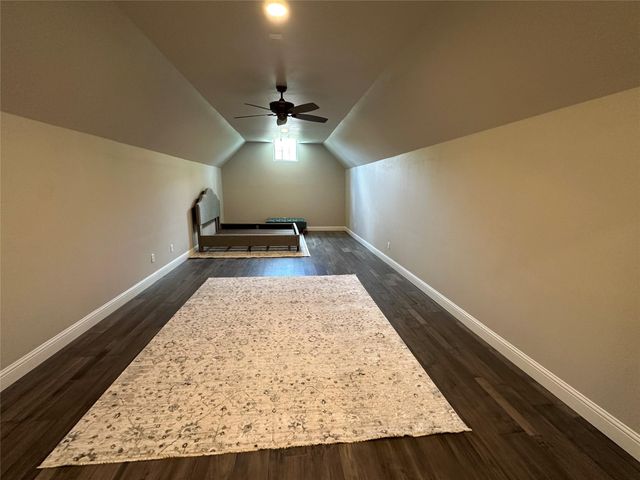 11369 Grand Pine Drive, Montgomery, TX 77356