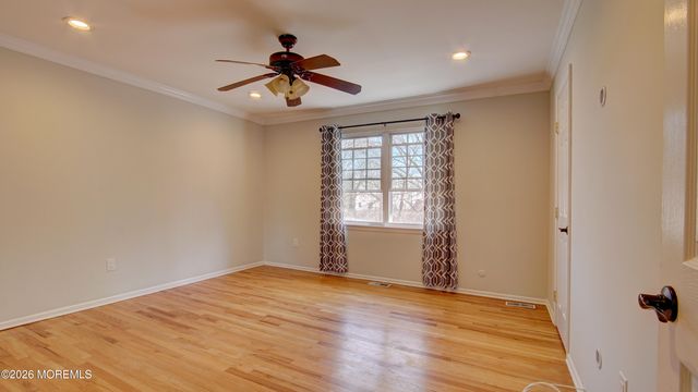 43 Kingsley Way, Freehold, NJ 07728