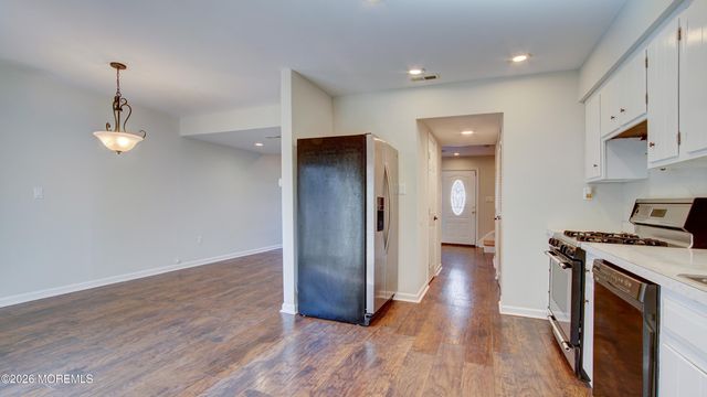 43 Kingsley Way, Freehold, NJ 07728