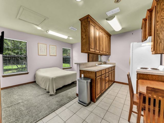 3502 Stage Coach Trail, Weatherford, TX 76087