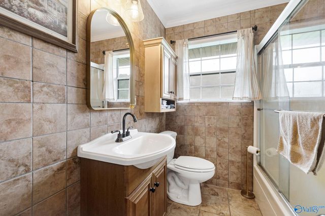 565 Buchanan Road, Albertville, AL 35950