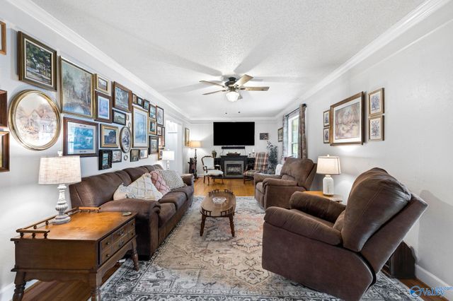 565 Buchanan Road, Albertville, AL 35950