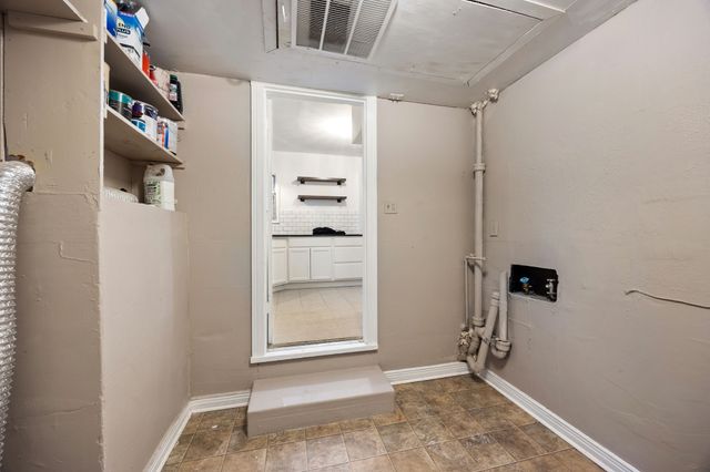 806 Buckalew Street, Dallas, TX 75208