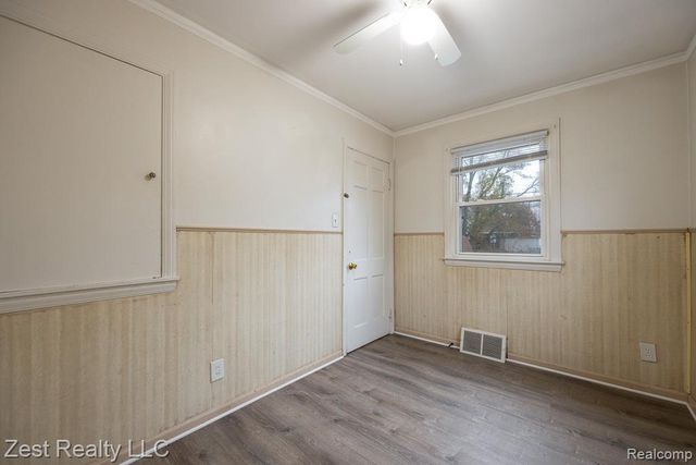 1012 Cloverlawn Boulevard, Lincoln Park, MI 48146