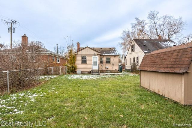 1012 Cloverlawn Boulevard, Lincoln Park, MI 48146