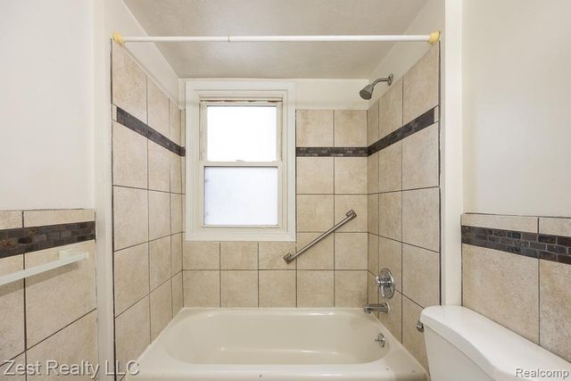 1012 Cloverlawn Boulevard, Lincoln Park, MI 48146