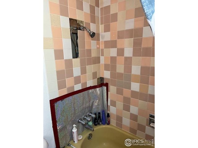 100 Santee Ct, Red Feather Lakes, CO 80545