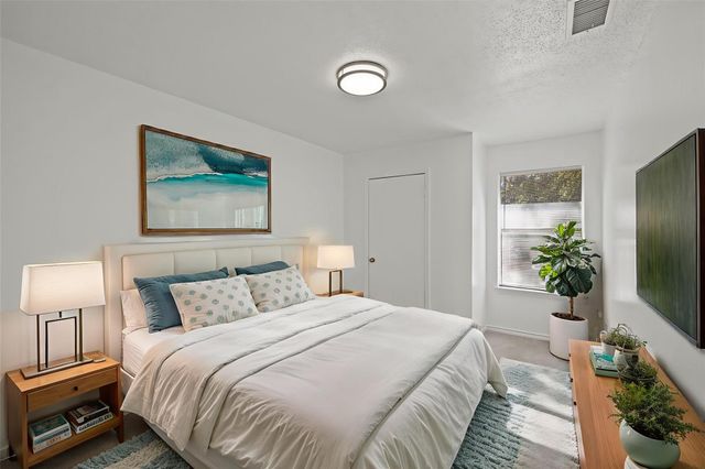 2601-B Alcott LN B, Austin, TX 78748