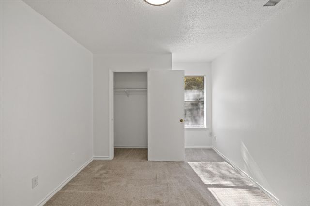 2601-B Alcott LN B, Austin, TX 78748