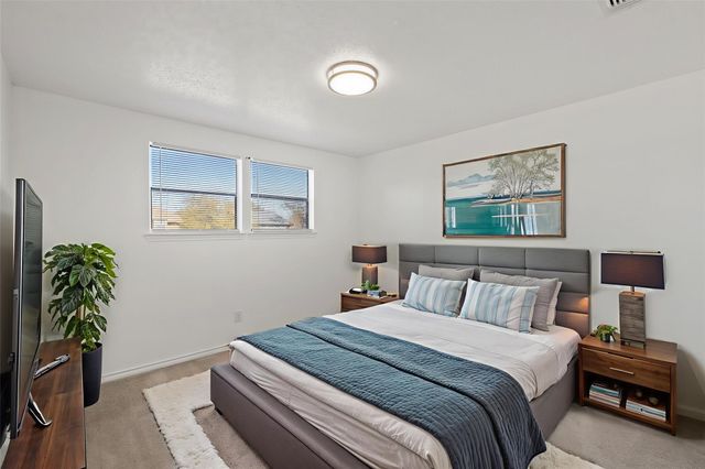 2601-B Alcott LN B, Austin, TX 78748