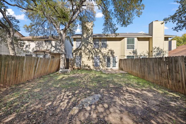 2601-B Alcott LN B, Austin, TX 78748
