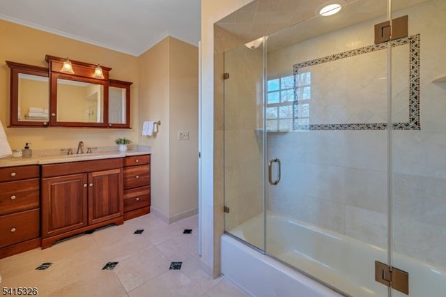 72 Huron Dr, Chatham Twp., NJ 07928