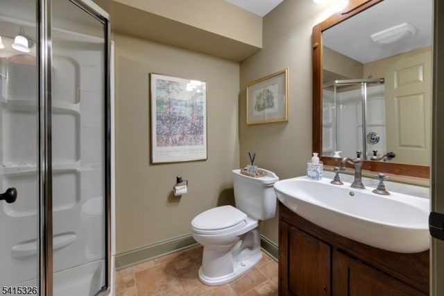 72 Huron Dr, Chatham Twp., NJ 07928