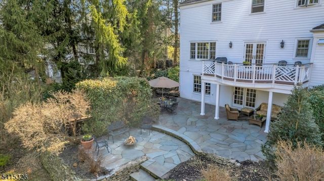 72 Huron Dr, Chatham Twp., NJ 07928