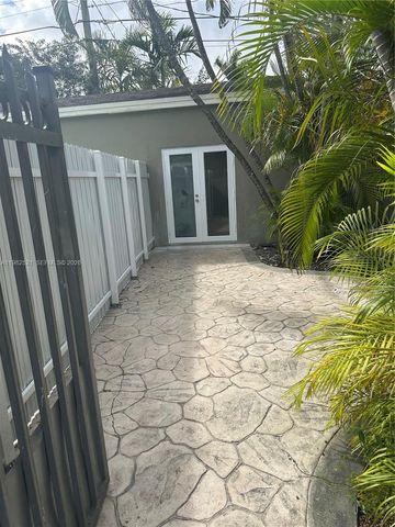 11440 SW 47th St Rear, Miami, FL 33165